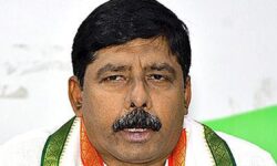 People look up to Congress owing to ‘failures’ of TDP, YSRCP: CWC member Gidugu Rudra Raju