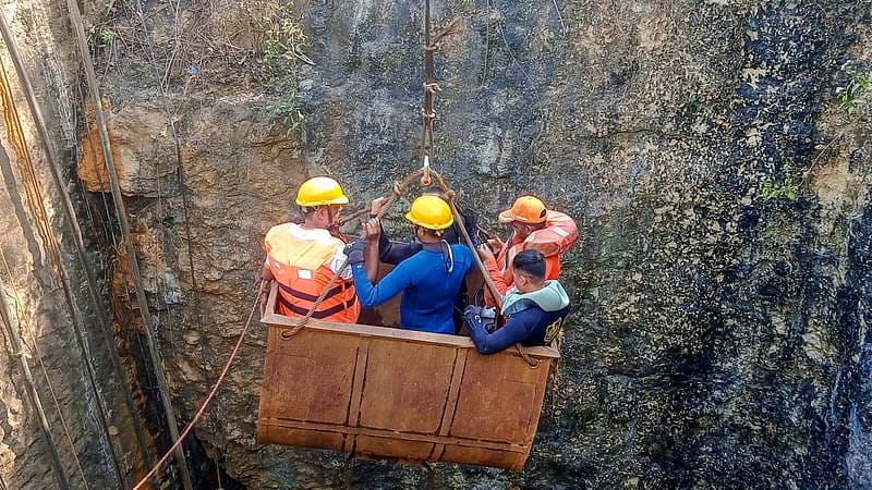 Assam: Rescue Efforts Continue As Survival Chances Fade For Trapped Miners