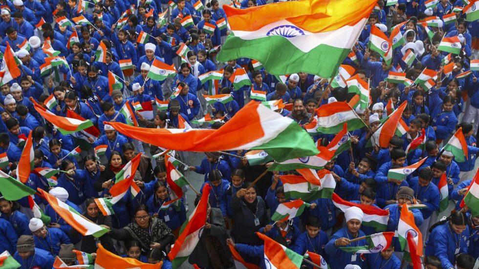 Drunk govt. school headmaster arrested for trying to unfurl tricolour in dry Bihar