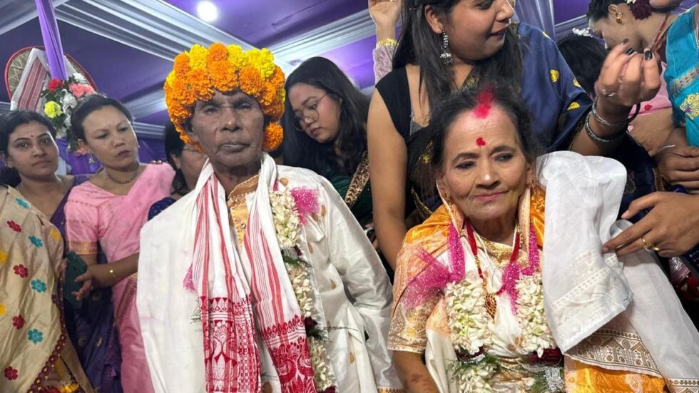 Year after falling in love, Guwahati old age home inmates tie the knot