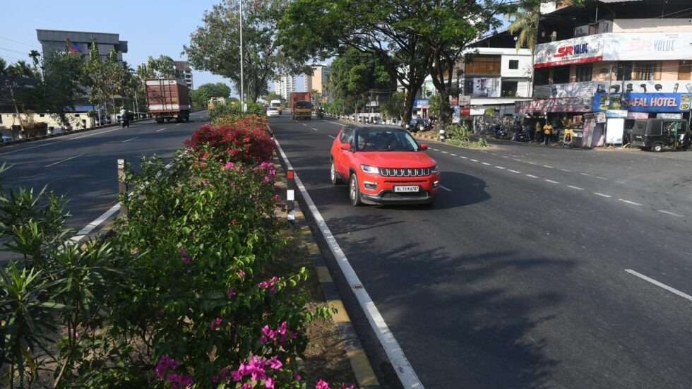 Landowners peeved at delay in completing survey, boundary stone laying for Ernakulam Bypass