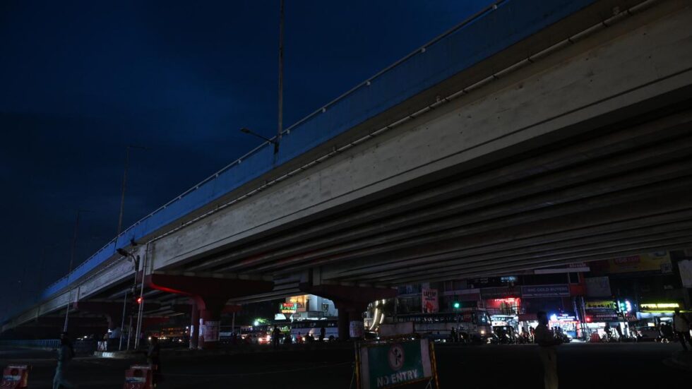 Inordinate delay in restoring streetlights on Edappally-Aroor NH Bypass draws flak