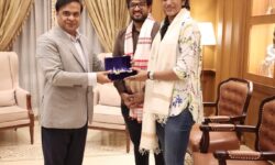 Assam CM Himanta Biswa Sarma Meets PV Sindhu