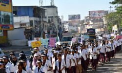 University organises walkathon to create awareness on cancer