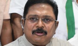 DMK government forces co-operative societies to open Mudhalvar pharmacies: Dhinakaran