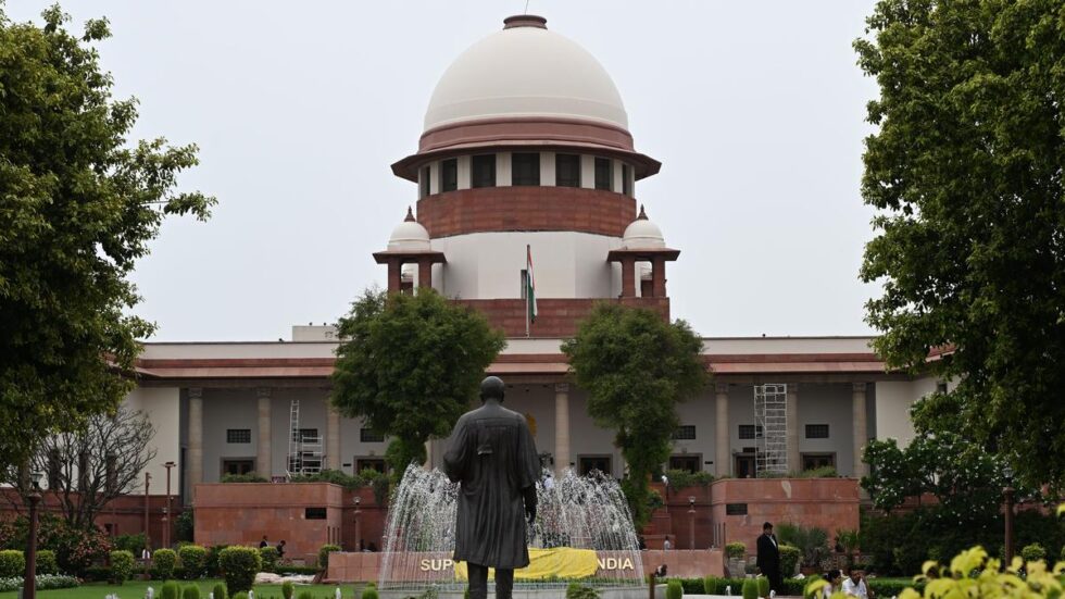 Don't be under impression that case will be adjourned if you name senior advocate: Supreme Court