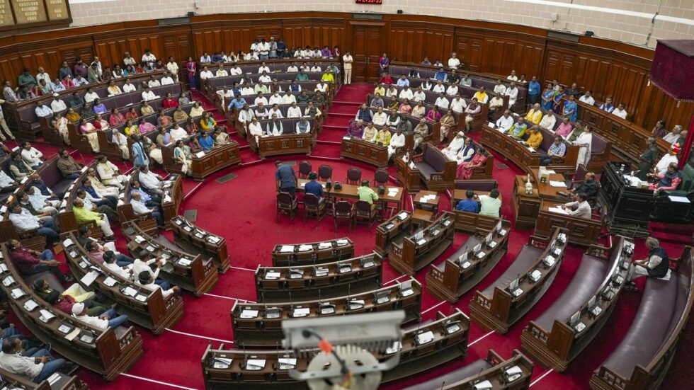 BJP members stage walkout from Bengal Assembly