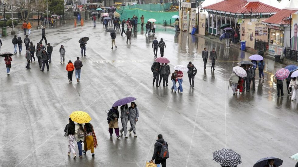 Orange warning issued for heavy snow, rains in parts of Himachal