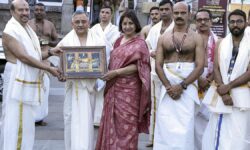 CDS General Anil Chauhan offers prayers at Padmanabha Swamy temple