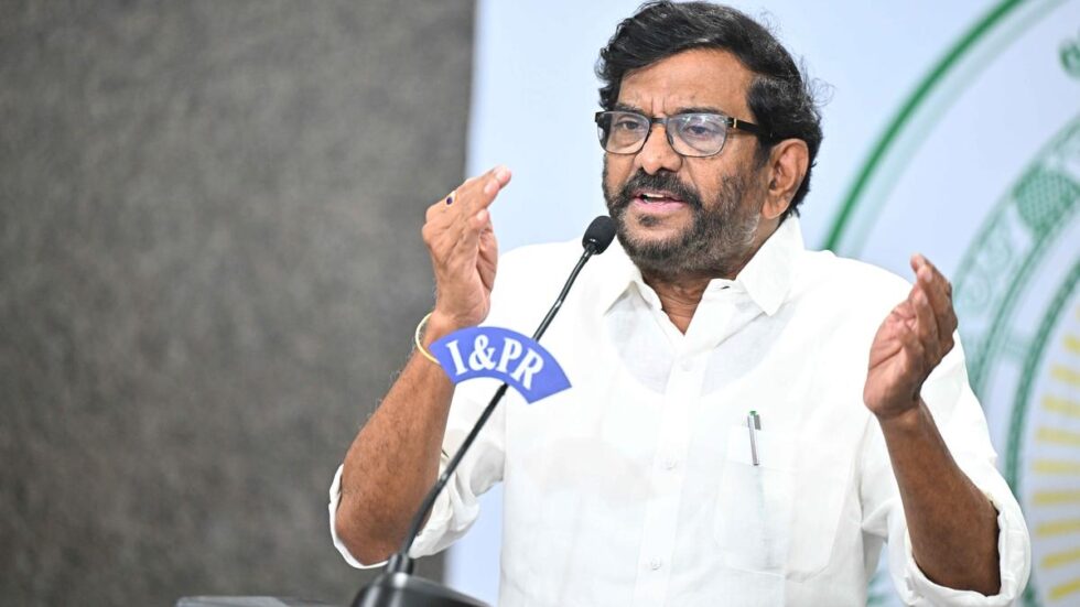 Andhra Pradesh government will soon deposit ₹20,000 into the accounts of each farmer, says Somireddy