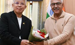 Congress MP meets Manipur Governor, calls for restoring legitimacy of State Police