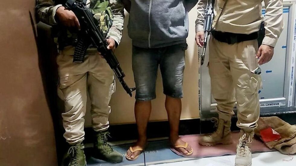 Two militants arrested in Manipur, ₹21 lakh cash, firearms seized